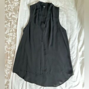 Elegant Black Sleeveless Blouse